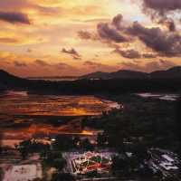 วันฟ้าระเบิด ที่ สะพานหิน ทะเลในเมือง ภูเก็ต