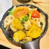 野菜を食べるカレーcamp博多店