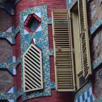 西班牙巴塞隆拿🔶 CASA VICENS