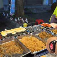 mount Austin night market local pasam malam