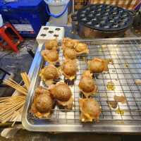 ขนมครกไส้ทะลัก