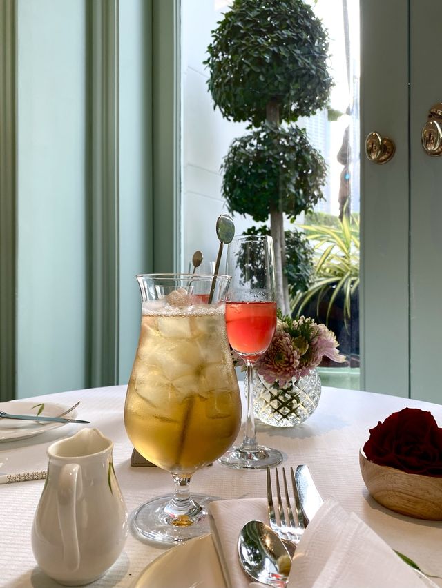 ให้เป็น Afternoon tea เซตที่อร่อยที่สุดในรอบ 2 ปี 