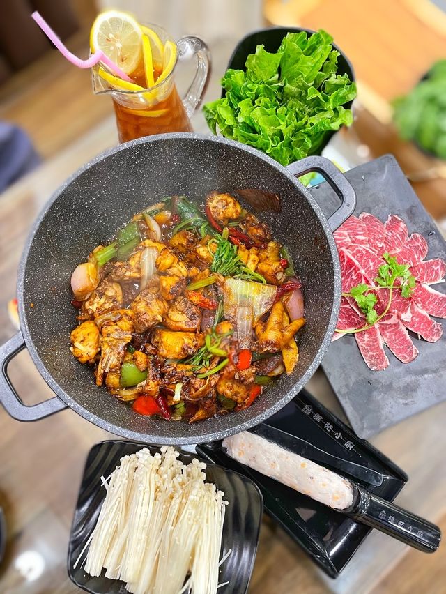 觀塘惹味麻辣雞煲🍲