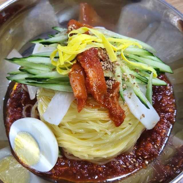 석쇠불고기까지 함께 나오는 경주여행 밀면맛집 : 불국사밀면