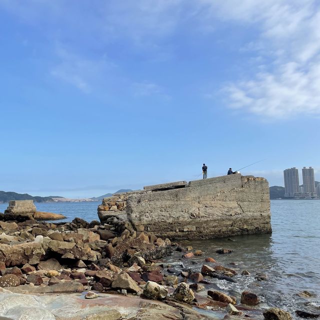 世外桃園 — 鯉魚門石礦場