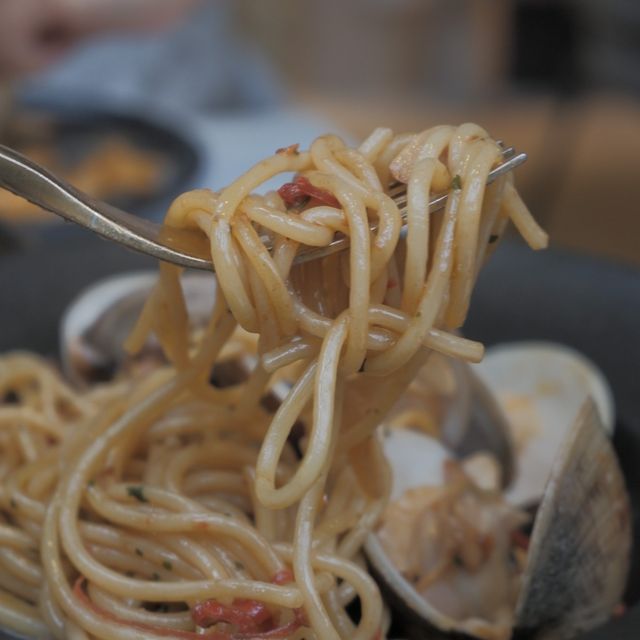 園林玻璃Cafe，高質海鮮飯和意粉