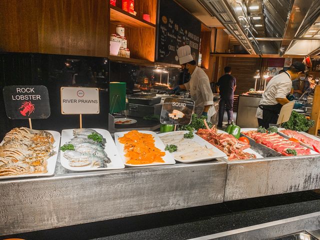 Saturday Dinner Buffet - AMAYA FOOD GALLERY