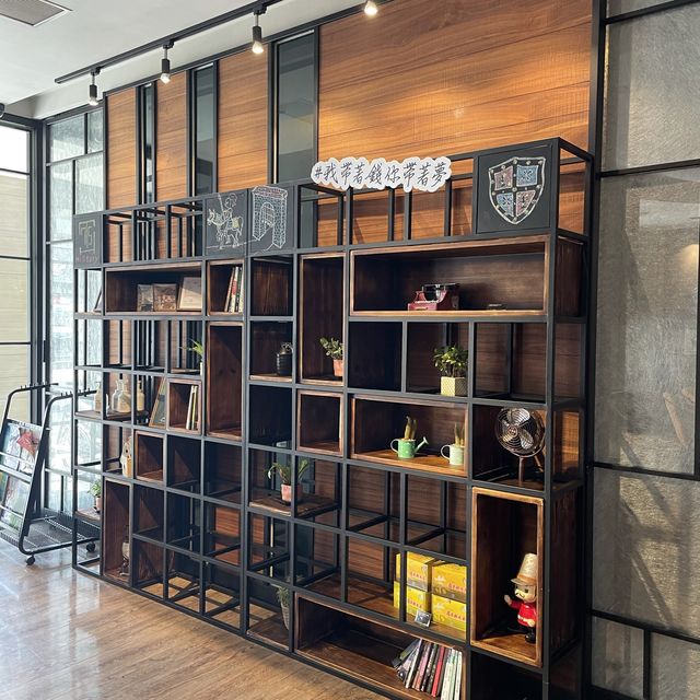 台中市區旅店分享 黃埔75旅店 自動化check in and out! 台中市區旅店分享 黃埔75旅店 自動化check in and out!