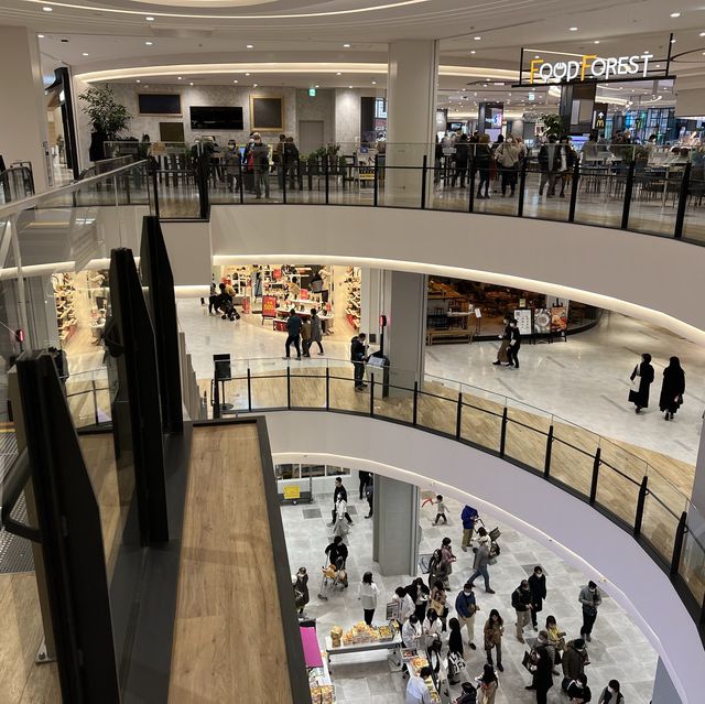 名古屋駅近くの映えすぎる本屋さん