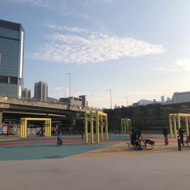 市區休閒好地方🏕港島景色盡收眼簾👀