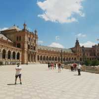Collecting Memories in the City of Seville