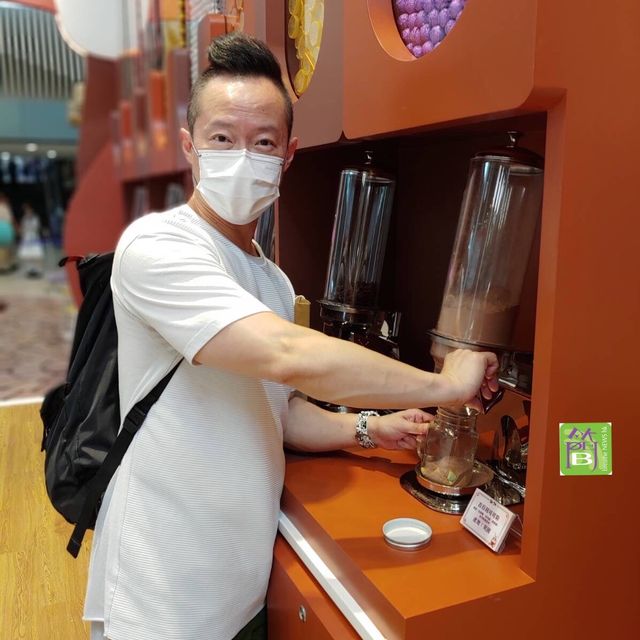 啟田商場期間限定朱古力活動