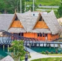 SeaVerse Cafe & Restaurant คาเฟ่ไม้ไผ่ สไตล์ฮาวาย