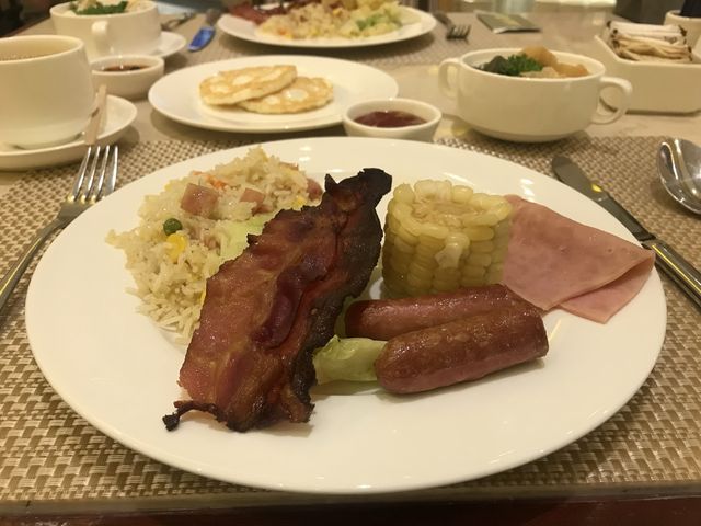 My Staycation at L’Arc Hotel