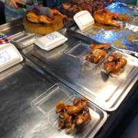 ตลาด G town hing hoi market