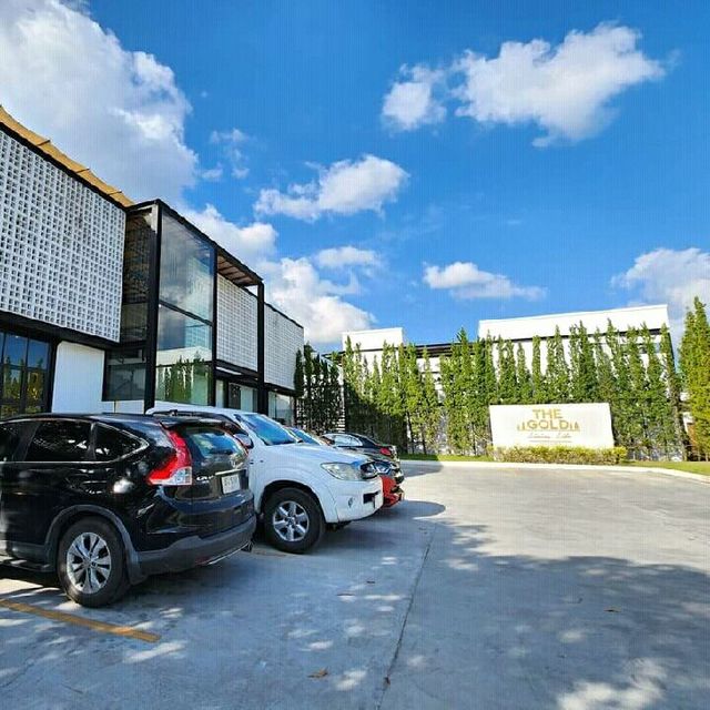 ที่พักใหม่ ใจกลางทุ่งสง เดอะโกลด์ ลิฟวิ่ง ไลฟ์
