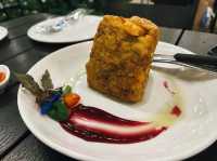 “Koff house bar & eatery” ร้านอาหารริมแม่น้ำจันท์ 