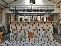 RAC II: sophisticated bistrot in Shanghai