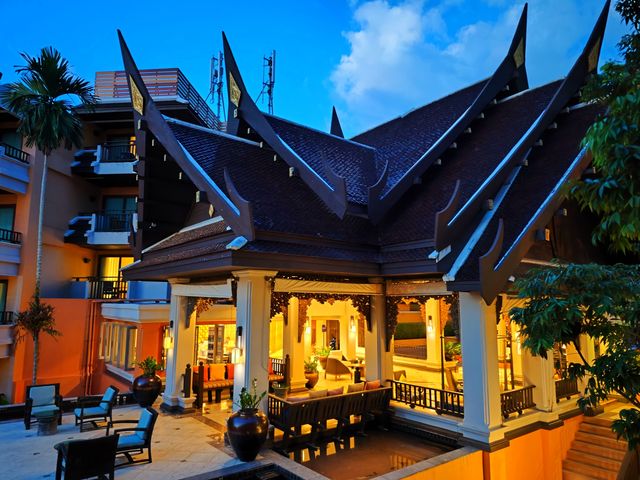 Thailand Krabi | Amari Vogue, a stunning resort on a romantic sunset beach.