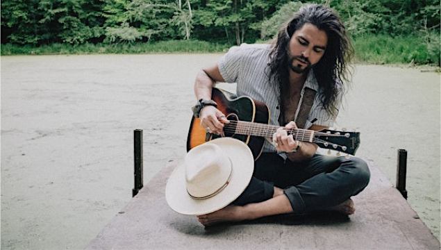 Dan Rodriguez | Swallow Hill Music - Tuft Theatre