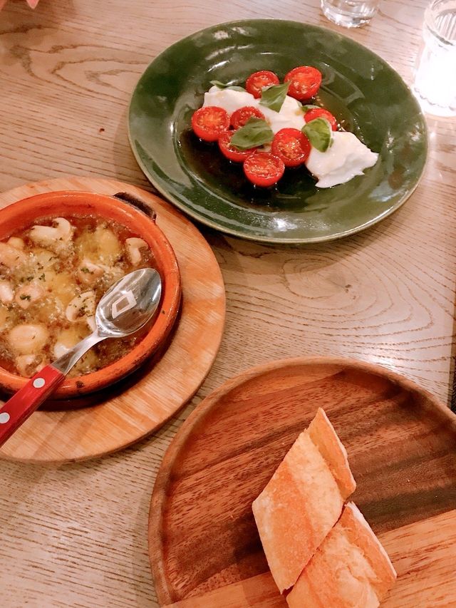 名城公園内にある本格窯焼きピッツァ🍕のお店【GARB CASTELLO】
