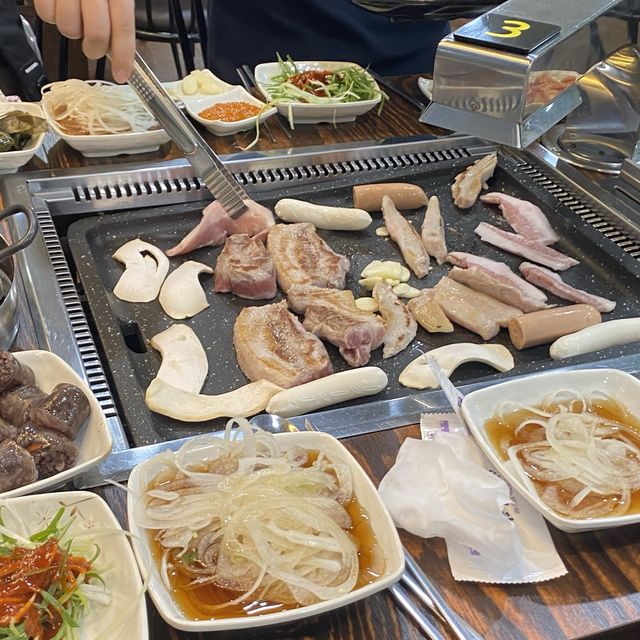 이 가격에 질좋은 돼지고기가 무한리필이라고?, ‘전주 한쌈’
