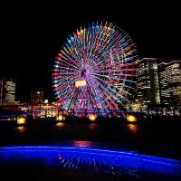 万葉の湯(みなとみらい) 〜観覧車を眺めながら足湯