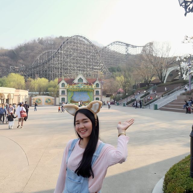พาเที่ยว Everland เล่นรถไฟเหาะรางไม้ที่สูงที่สุด