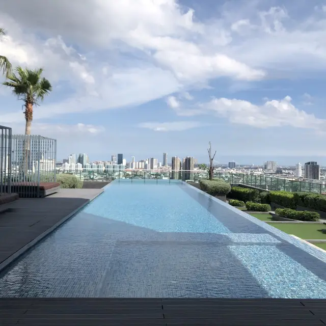 방콕 에어비앤비 수영장 있는 감성 숙소