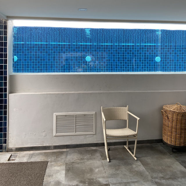 Stay with Nimman Rooftop pool and gym
