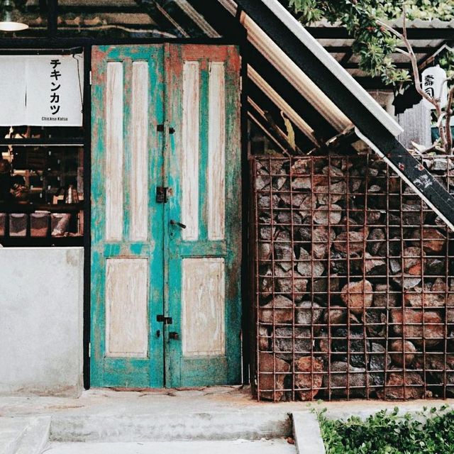 Sek Sen, Shanghai