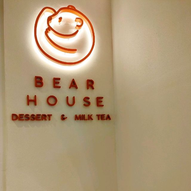 ชานมต้องร้าน Bear house