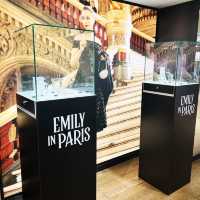 EMILY IN PARIS主題展覽