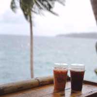 คาเฟ่สุดชิวริมทะเลภูเก็ต