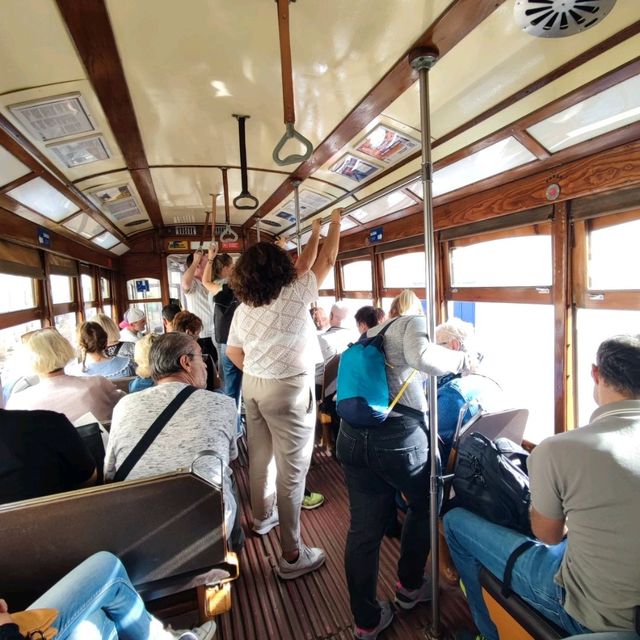 Tram 28 and Cards