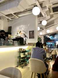 《Puzzle Dining & Cafe》 Brownie 我覺得佢真係做得好出色！