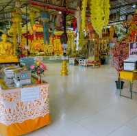 บินมาเพื่อเที่ยวผับแวะเข้าวัดก่อนได้นะ