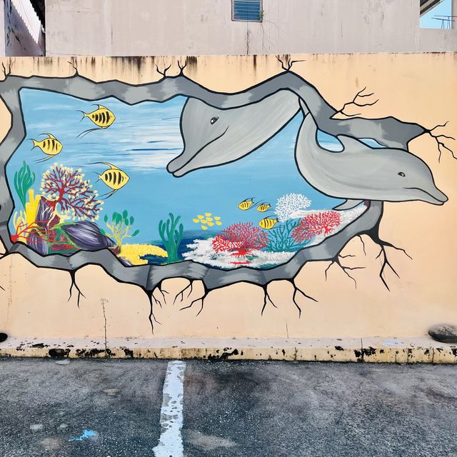 Street Art ลับ ๆ ในหาดป่าตอง 