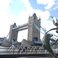 สะพานทาวเวอร์บริดจ์ (Tower Bridge) 