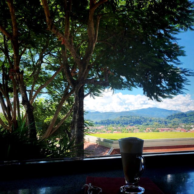 Cafe Bar at Luang Prabang view Hotel 