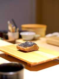 最近初嚐了一家銅鑼灣的新店「鮨山月」，以$880品嚐左超高質的午市Lunch Omakase😍