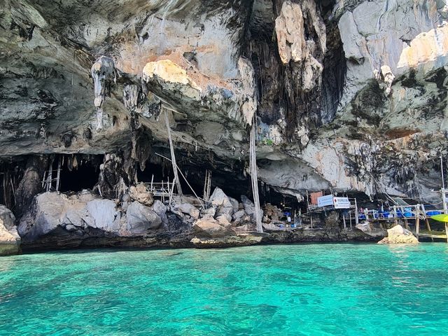 ความสวยงามของท้องทะเลไทย