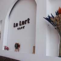 "เลอเลิศ คาเฟ่" Le Lert Cafe'  