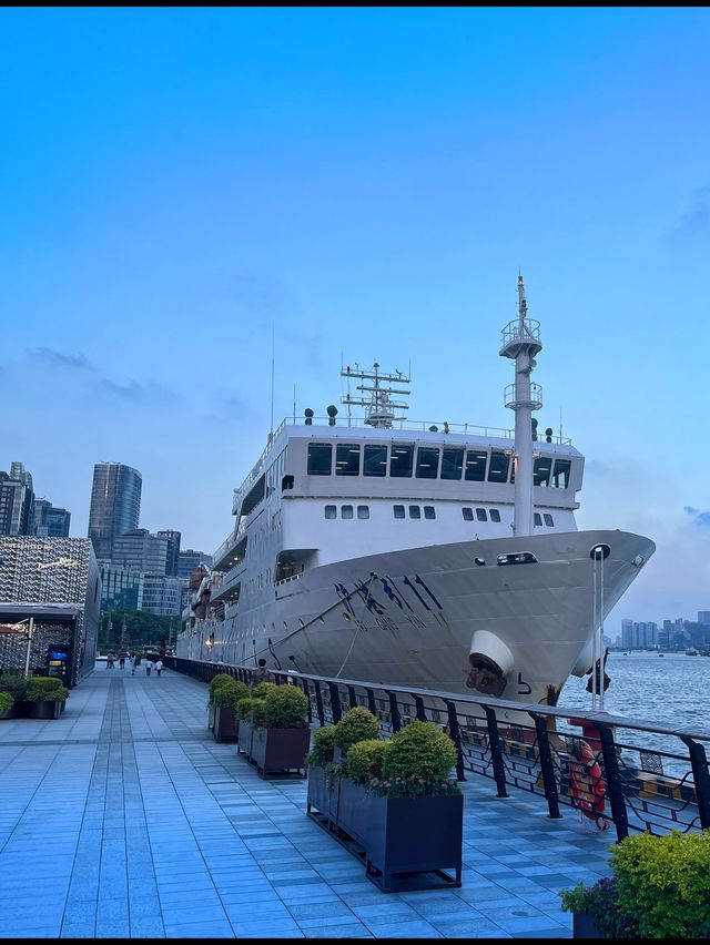 The Bund - Shanghai - 🇨🇳 