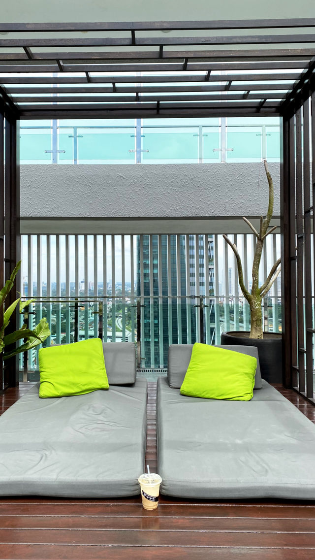 Staycay @ Holiday Inn Johor Bahru City