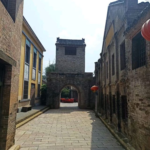 Exploring historical Jincheng...