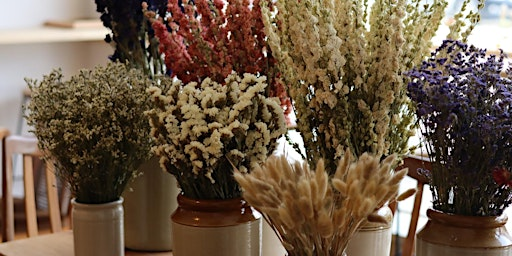 Summer Dried Wreath Workshop | The Liberty Kitchen
