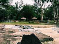 น้ำตกบ้าหลวง