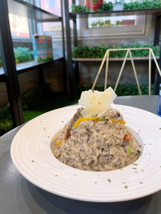 💕 油麻地高質森林主題cafe