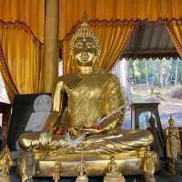 ไหว้พระที่วัดถ้ำชัยมงคล ภูลังกา จ.บึงกาฬ